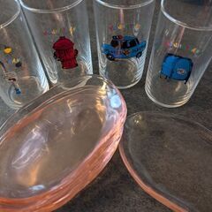 マンハッタナーズグラス4つ＆ガラス皿6枚セット※23日まで無償