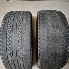 HAIDA255/30の22インチタイヤ2本セット