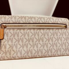 MICHAEL KORS マイケルコース 長財布 の画像