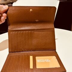 MICHAEL KORS マイケルコース 長財布 の画像