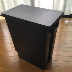 ダストボックス　　ゴミ箱の画像