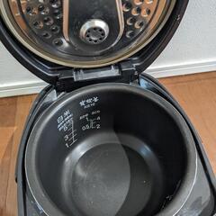 MITSUBISHI 炊飯器 5.5合炊きの画像