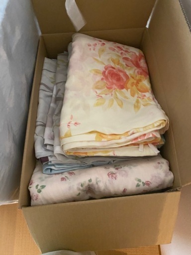 シングル　布団　シーツ　クッション　マットレス　毛布　カーテン　敷毛布　　まとめ　一式