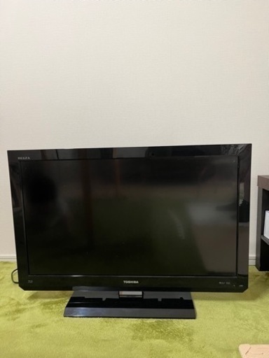 TOSHIBA REGZA 液晶テレビ　32インチ（型）リモコン付き