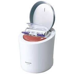 【美品】Panasonic 本格 ダブル スチーマー　ナノケア　W温冷