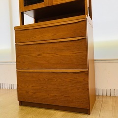 ★値下げしました★　UNICO 食器棚の画像