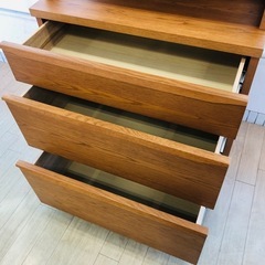 ★値下げしました★　UNICO 食器棚の画像