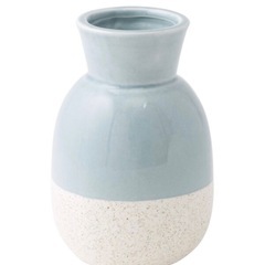 ニトリ　フラワーベース　花瓶の画像