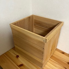 りんご箱　ハーフサイズ