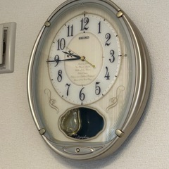 SEIKOセイコー掛け時計の画像