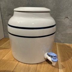 陶器　ウォータージャグ　の画像