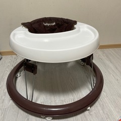 【引き取り希望】ベビー　歩行器