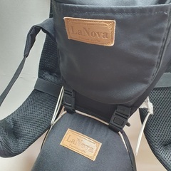 LaNova ヒップシート付き抱っこ紐の画像