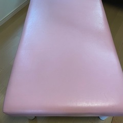タカダの美容ベッド
