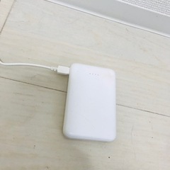モバイルバッテリー