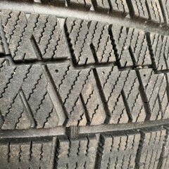 スタッドレスタイヤ　ブリヂストン VRX2 215/55R17 2020年製　　　　　　　　　　の画像