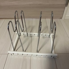 収納　フライパン　食器