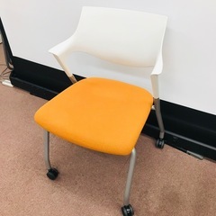 ⭐️激安⭐️PLUS オフィスチェア　ミーティングチェア