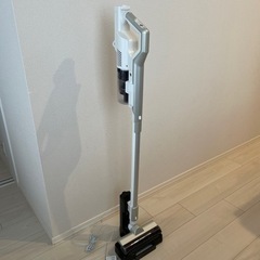 掃除機　充電式サイクロンスティッククリーナー　SCD-120P