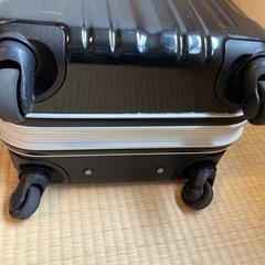 キャリーケース(ハードタイプ)　Sサイズ　　　　【ジャンク品:キャリーバー不調】の画像