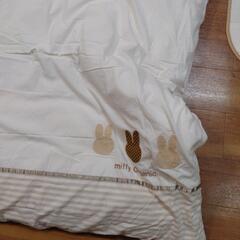 ベビー布団の画像