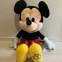 ディズニー　ミッキーBIGぬいぐるみ