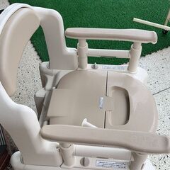 アロン化成　ポータブルトイレの画像