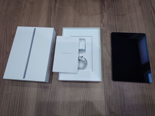 【激安】iPad  A2602 64GB 第９世代 ②