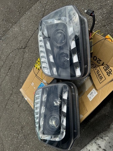 スズキジムニーシャークヘッドライト