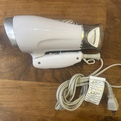 ドライヤーの画像