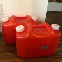 灯油タンク　10ℓ  ２点 