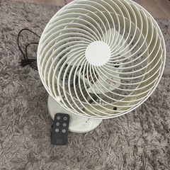 【±0サーキュレーター】白　プラスマイナスゼロ