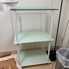 ガラストップシェルフ　エステワゴンにも◎