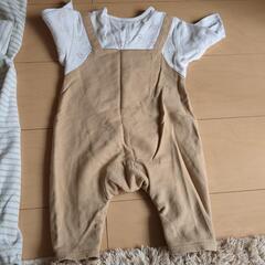 アカチャンホンポ　ロンパース×2　サイズ70の画像