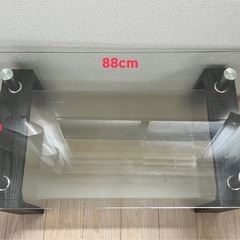 【9月まで！】ガラスローテーブルの画像