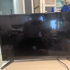 32型テレビ（録画HD付き）の画像