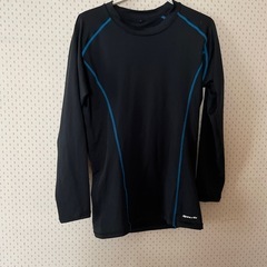 ストレッチトップス