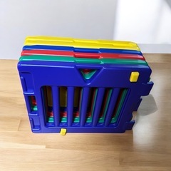 お譲り先決定。ベビーサークル 拡張パネル付き 日本育児 ミュージカルキッズランドDXII の画像