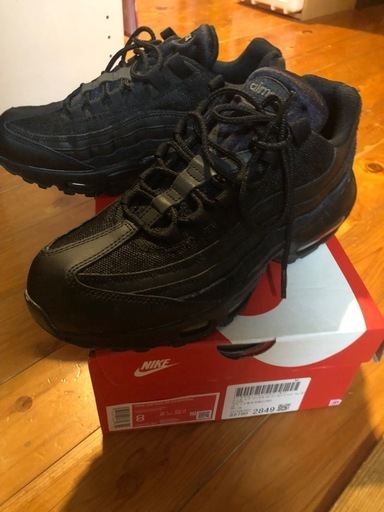 ナイキ エアマックス95 エッセンシャル 