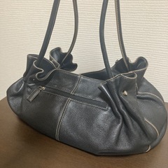 9/15ガレージセール 革のバックの画像