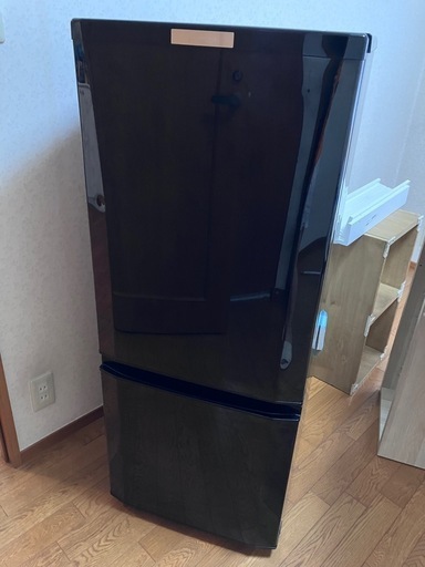 冷蔵庫　146L