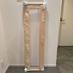 カトージ ポータブル　ベッドガード　SB付 130cm クリーム の画像