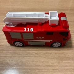 【取引中】消防車　運転　おもちゃ　　の画像