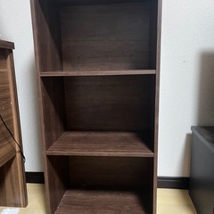 収納棚の画像
