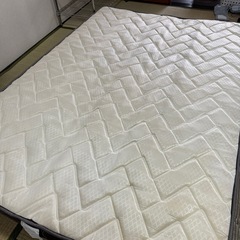 ダブルマットレス　状態良い