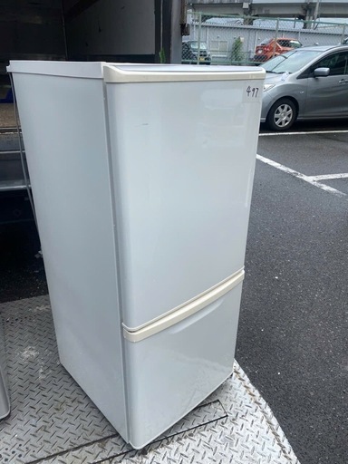 北九州市内配送無料　保証付き パナソニック Panasonic 冷蔵庫（138L・右開き NR-B142W-W
