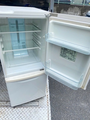 北九州市内配送無料 保証付き パナソニック Panasonic 冷蔵庫（138L