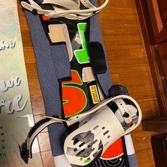 スノーボード2枚、靴1足、(25センチ)の画像