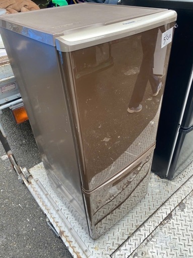 北九州市内配送無料　保証付き ★ パナソニック 138L 2ドア パーソナルタイプ 冷蔵庫 ブラウン NR-B143W-T
