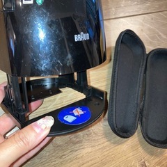 電動シェーバー　髭剃りの画像